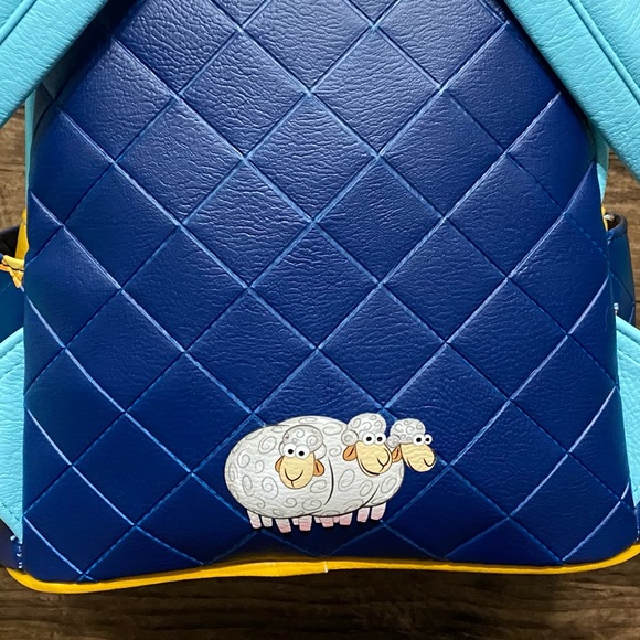 Woody and Bo Pee Loungefly mini backpack - Picture 5 of 6